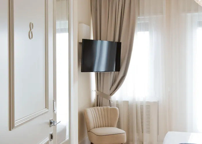 ميلانو دومو سويت بيت ضيافة ميلان